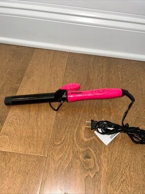 PLUG- in -GED / Plugged In Neon Pink 1” Curling Iron